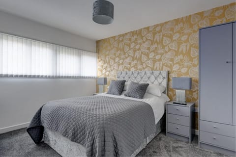 Sunderland Self Catering 4 - City Centre Townhouse with free parking Casa in Sunderland