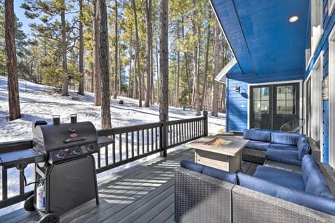 Bright Hideaway with Fire Pit Golf, Ski and Hike House in Kachina Village