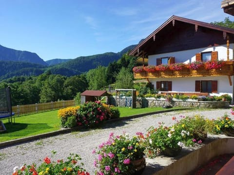 Landhaus Heisenbauer Apartment in Bad Reichenhall