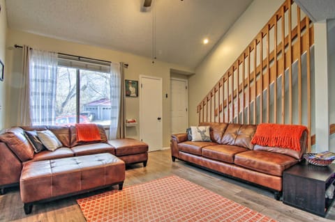 Manitou Springs Condo with Hammock and Mtn Views! Condominio in Manitou Springs