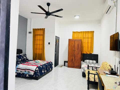 Nana OWL Homestay A & B Roomstay C & D House in Terengganu, Malaysia