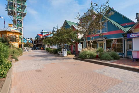 Emerald Grande W222- Rexford's BEACH Retreat Apartment in Okaloosa Island