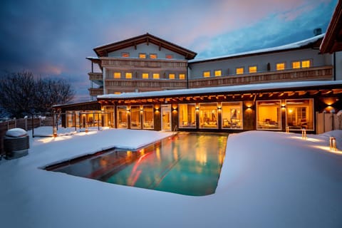 Property building, Winter, Open Air Bath