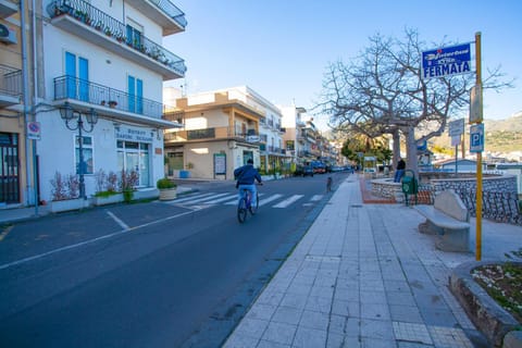 Neighbourhood, City view