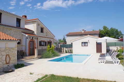 House Nadia, village Sveti Kirin House in Vodnjan