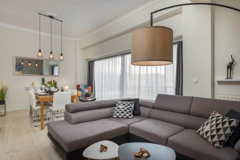 Living room, Seating area, Dining area