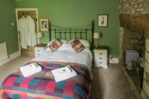 Lower House B&B Adforton Bed and Breakfast in Wales