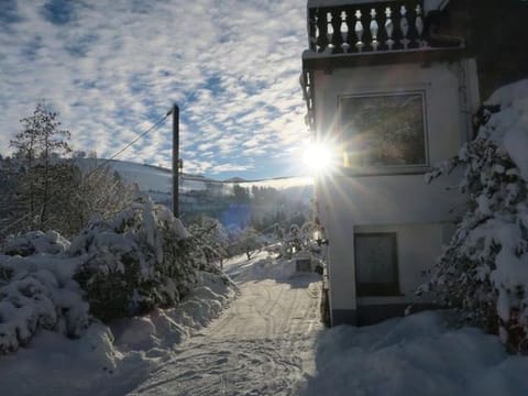 Property building, Day, Natural landscape, Winter, Mountain view