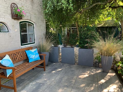 B&B De Vlasboerderij Bed and Breakfast in Zeeland, Netherlands