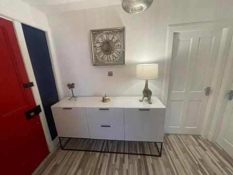 Central Apartment - Moderna Apartment in Scotland