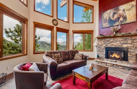 Elk Summit Vacation Home at Windcliff home House in Rocky Mountain National Park