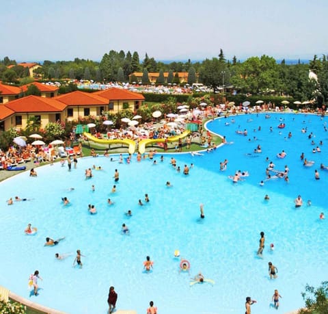 Summer, Swimming pool