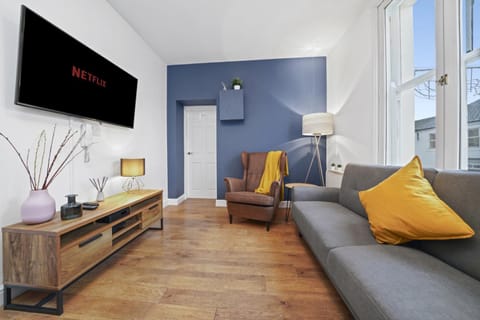 Central Gem of Leamington Spa - Sleeps 5 Apartment in Royal Leamington Spa