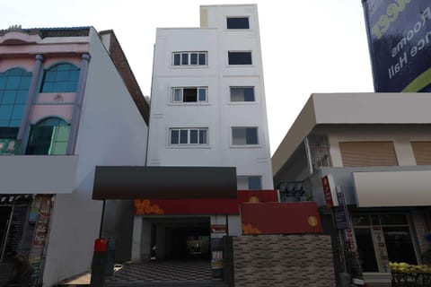 Flagship Hotel Sr Residency Hôtel in Vijayawada