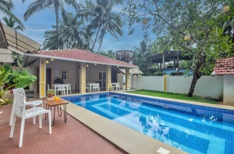 8 BHK Villa Casa Marialina Goa with Private Pool Bed and Breakfast in Calangute