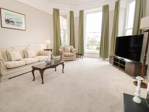 1 Tyn Y Caeau Apartment Apartment in Menai Bridge