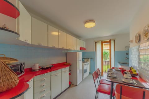 APPARTAMENTO CAMILLE - Accogliente e con Parcheggio - COUR 0078 Apartment in Courmayeur