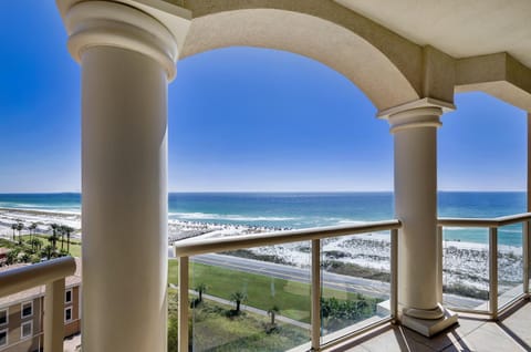 Portofino Tower1-908 Beachfront Sunrise Views Apartment hotel in Pensacola Beach