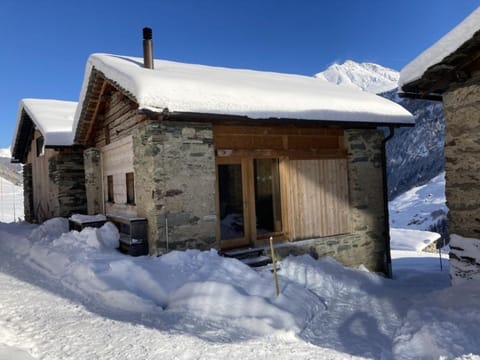 Gääschi Leis House in Vals