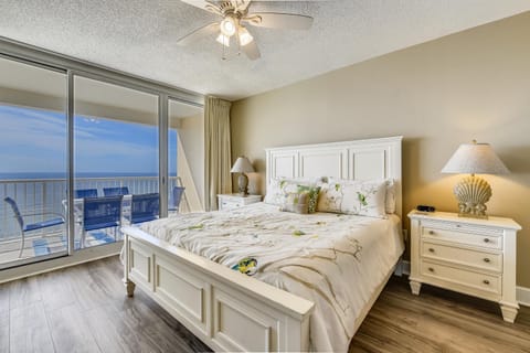 Majestic Beach Resort #1502-1 by Book That Condo House in Long Beach