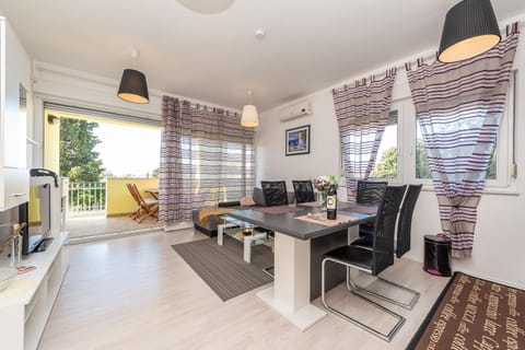 Antonio Apartments Apartment in Šibenik-Knin County, Croatia