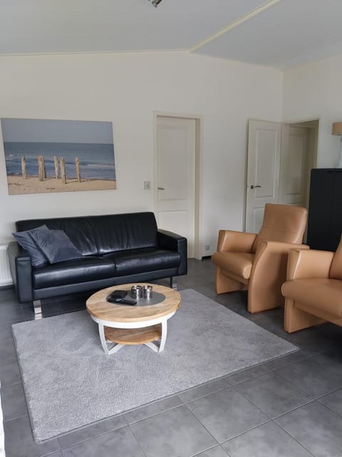 Comfortabel Vakantiehuis aan Zee én Méér ! House in Kamperland