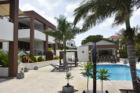 Xanadu Apartments at Blue Bay Golf & Beach Resort Apartment hotel in Sint Michiel