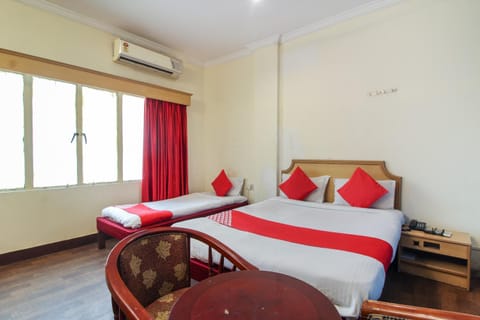 OYO Luxury Villas Near Begumpet Airport Hôtel in Secunderabad