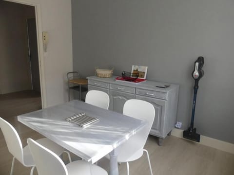 BEL APPARTEMENT TYPE F3 Apartment in Alt Empordà