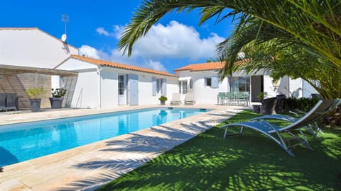 Garden, Garden view, Pool view, Swimming pool