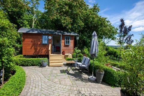 Holly Hut Shepherds Hut Nature lodge in County Kilkenny