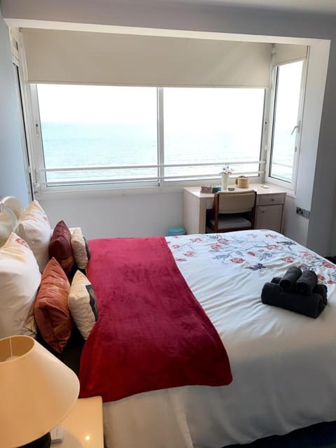 Bedroom, Sea view