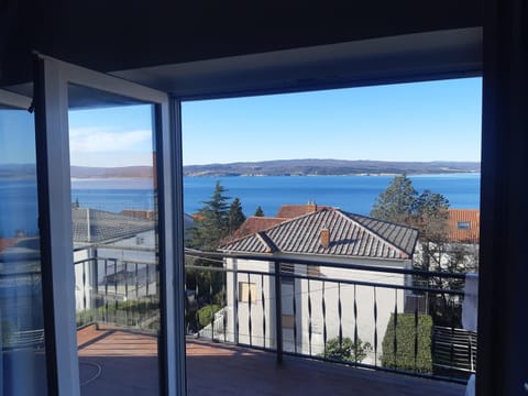 View (from property/room), View (from property/room), Balcony/Terrace, Mountain view, Sea view, Sea view, Street view, Street view, Quiet street view