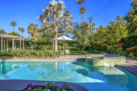 Palm Springs Perfection Permit# 2243 Casa in Palm Springs