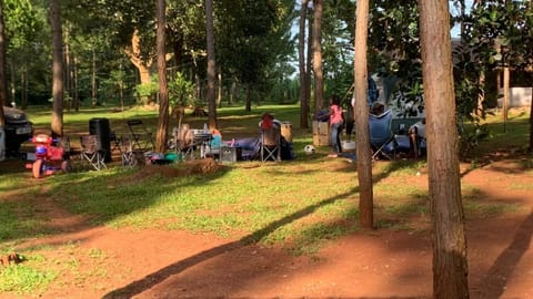 BN Private Beach Campingplatz /
Wohnmobil-Resort in Uganda