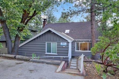 Conklin Paradise #1993 by Big Bear Vacations House in Big Bear