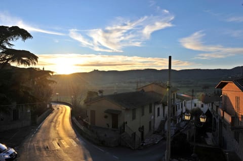 Street view, Sunset