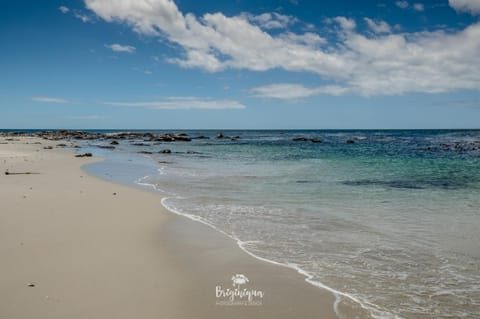 SHB Sonvanger House in Western Cape
