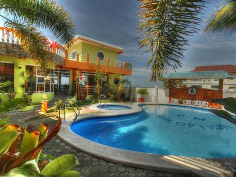 P&M Final Option Beach Resort Hotel in San Juan