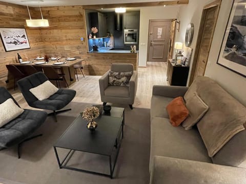 Spacious ski-in ski-out apartment 4-6 pax, 161 Sources de Marie Arc 1950 Condo in Bourg-Saint-Maurice
