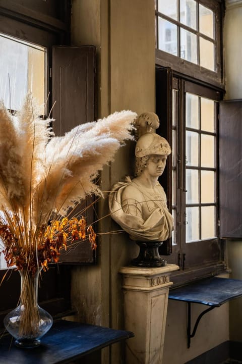 Decorative detail