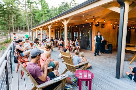 Huttopia Adirondacks Luxury tent in Saratoga