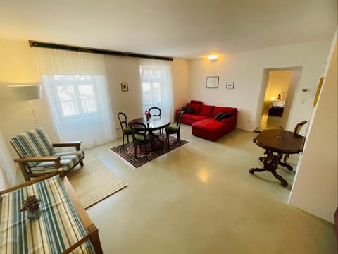 Living room, Photo of the whole room, Seating area, Dining area, Bedroom