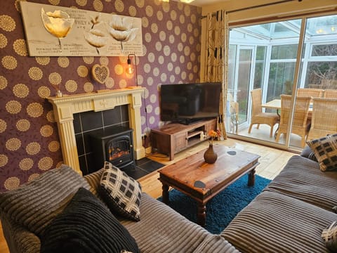 Ridge And Tides House in Wales