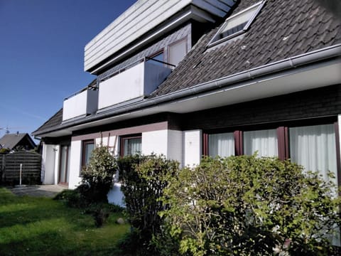 Property building, Garden view
