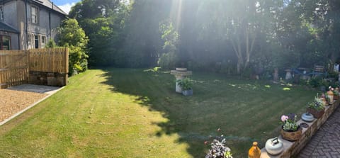 Remarkable 2-Bed Cottage in tranquil setting House in England