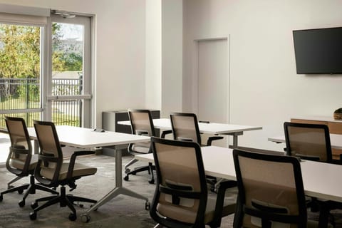 Meeting/conference room