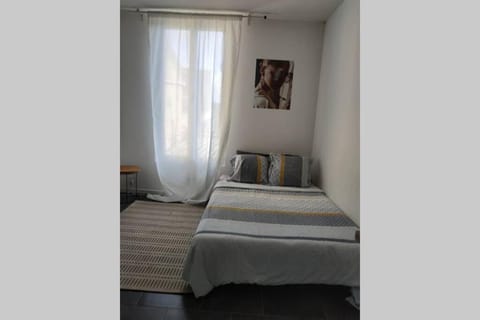 Studio Cosy et fonctionnel drancy CDG Apartment in Drancy