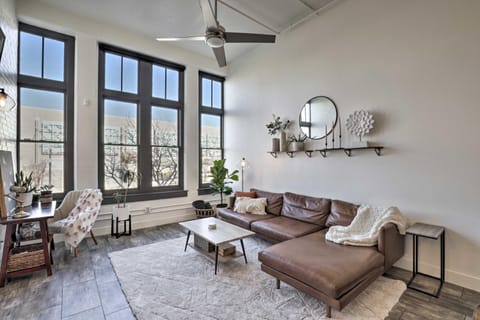 Chic SLC Downtown Studio Loft Walk to Shops Apartment in Salt Lake City