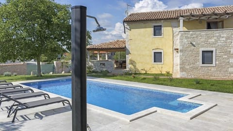 Seating area, Swimming pool